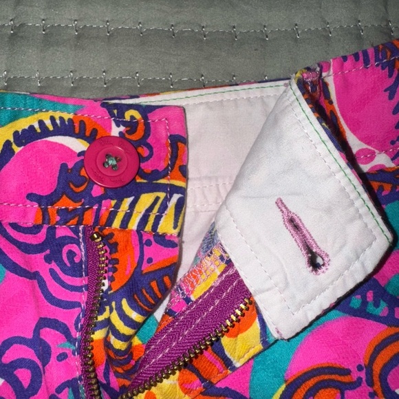 Lilly Pulitzer The Callahan Short Textured Paisley Print Cotton Size 2. EUC - Picture 6 of 11
